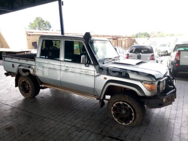 Big with watermark toyota land cruiser oshikoto ondangwa 24797