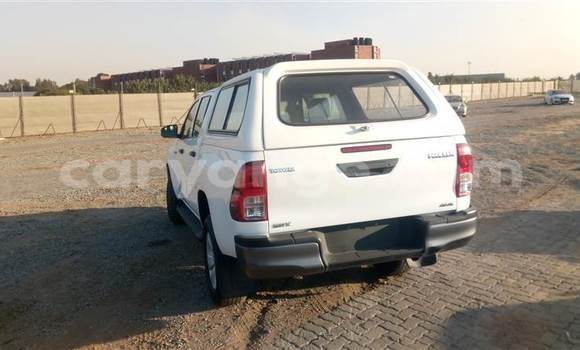 Buy Used Toyota Hilux White Car in Windhoek in Namibia Buy Used Toyota Hilux White Car in Windhoek in Namibia