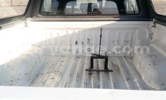 Buy Used Toyota Hilux White Car in Windhoek in Namibia Buy Used Toyota Hilux White Car in Windhoek in Namibia