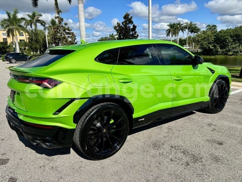 Big with watermark lamborghini urus karas bethanien 24803