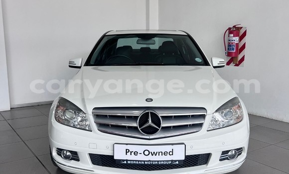 Buy Used Mercedes-Benz C–Class White Car in Gobabis in Omaheke Buy Used Mercedes-Benz C–Class White Car in Gobabis in Omaheke