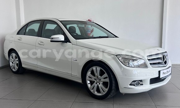 Buy Used Mercedes-Benz C–Class White Car in Gobabis in Omaheke Buy Used Mercedes-Benz C–Class White Car in Gobabis in Omaheke