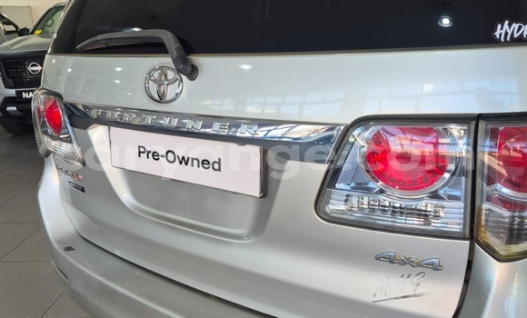 Buy Used Toyota Fortuner White Car in Gobabis in Omaheke Buy Used Toyota Fortuner White Car in Gobabis in Omaheke