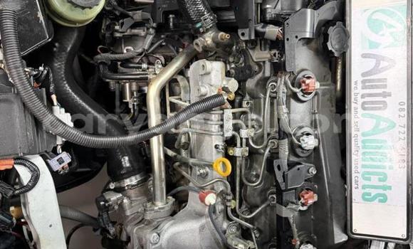 Buy Used Toyota Hi Ace White Car in Gobabis in Omaheke Buy Used Toyota Hi Ace White Car in Gobabis in Omaheke