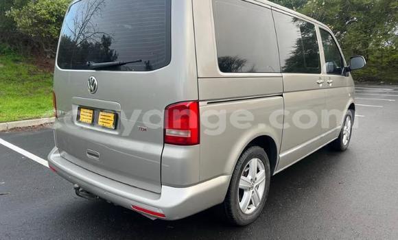 Buy Used Volkswagen Caravelle Brown Car in Gobabis in Omaheke Buy Used Volkswagen Caravelle Brown Car in Gobabis in Omaheke
