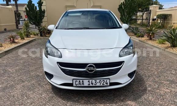 Buy Used Opel Corsa White Car in Gobabis in Omaheke Buy Used Opel Corsa White Car in Gobabis in Omaheke