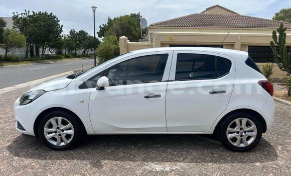 Buy Used Opel Corsa White Car in Gobabis in Omaheke Buy Used Opel Corsa White Car in Gobabis in Omaheke