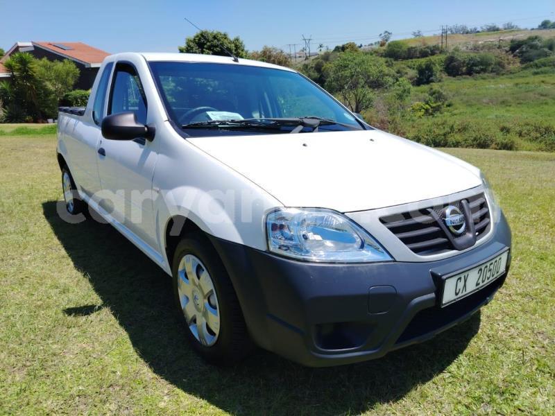 Big with watermark nissan np 300 omaheke gobabis 24819