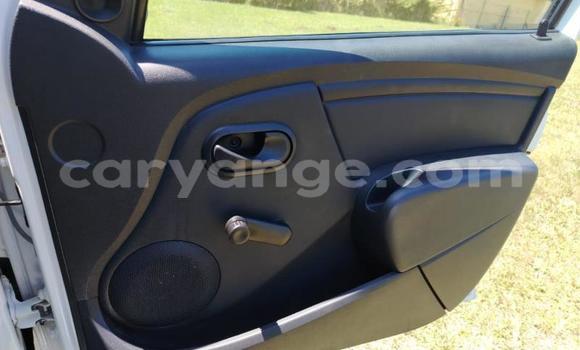 Buy Used Nissan NP 300 White Car in Gobabis in Omaheke Buy Used Nissan NP 300 White Car in Gobabis in Omaheke