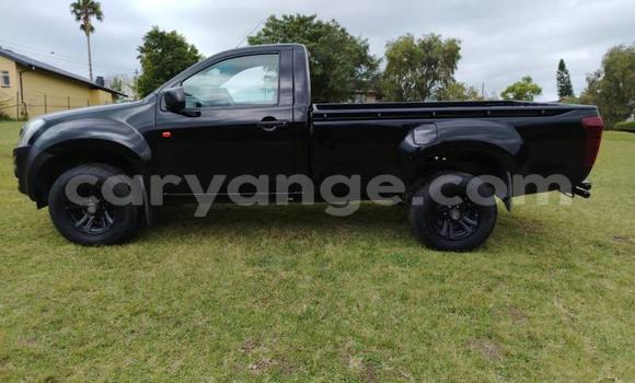 Buy Used Isuzu D–MAX Black Car in Gobabis in Omaheke Buy Used Isuzu D–MAX Black Car in Gobabis in Omaheke