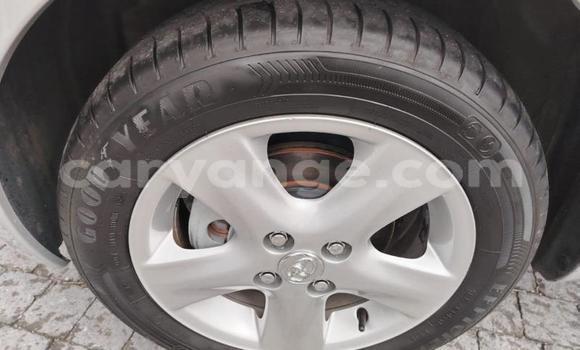 Buy Used Toyota Yaris Silver Car in Gobabis in Omaheke Buy Used Toyota Yaris Silver Car in Gobabis in Omaheke