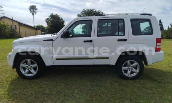 Buy Used Jeep Cherokee White Car in Gobabis in Omaheke Buy Used Jeep Cherokee White Car in Gobabis in Omaheke