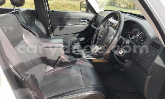 Buy Used Jeep Cherokee White Car in Gobabis in Omaheke Buy Used Jeep Cherokee White Car in Gobabis in Omaheke