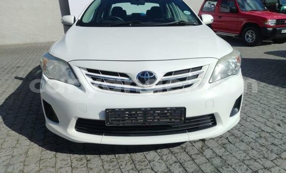 Buy Used Toyota Corolla White Car in Gobabis in Omaheke Buy Used Toyota Corolla White Car in Gobabis in Omaheke