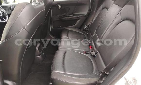 Buy Used Mini Countryman White Car in Gobabis in Omaheke Buy Used Mini Countryman White Car in Gobabis in Omaheke