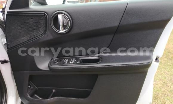 Buy Used Mini Countryman White Car in Gobabis in Omaheke Buy Used Mini Countryman White Car in Gobabis in Omaheke
