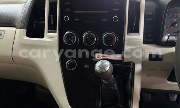 Buy Used Toyota Hi Ace White Car in Gobabis in Omaheke Buy Used Toyota Hi Ace White Car in Gobabis in Omaheke