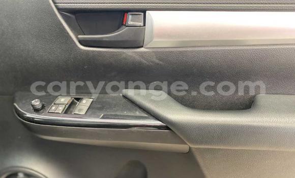 Buy Used Toyota Hilux White Car in Gobabis in Omaheke Buy Used Toyota Hilux White Car in Gobabis in Omaheke