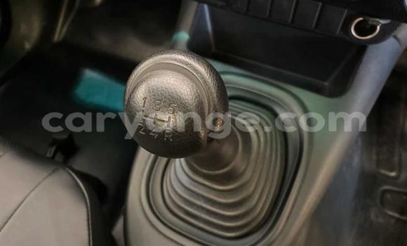 Buy Used Toyota Hilux White Car in Gobabis in Omaheke Buy Used Toyota Hilux White Car in Gobabis in Omaheke