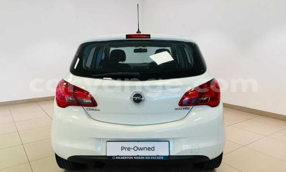 Buy Used Opel Corsa White Car in Gobabis in Omaheke Buy Used Opel Corsa White Car in Gobabis in Omaheke