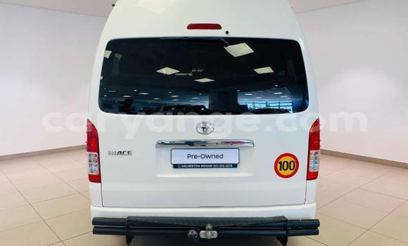 Buy Used Toyota Hi Ace White Car in Gobabis in Omaheke Buy Used Toyota Hi Ace White Car in Gobabis in Omaheke