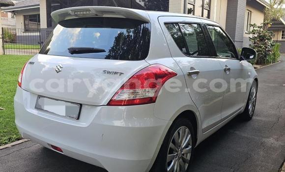 Buy Used Suzuki Swift White Car in Gobabis in Omaheke Buy Used Suzuki Swift White Car in Gobabis in Omaheke