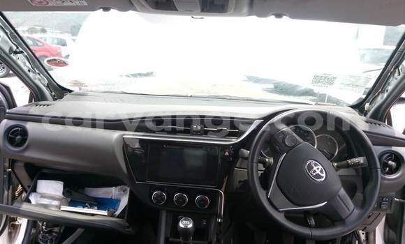 Buy Used Toyota Corolla White Car in Oranjemund in Karas Buy Used Toyota Corolla White Car in Oranjemund in Karas