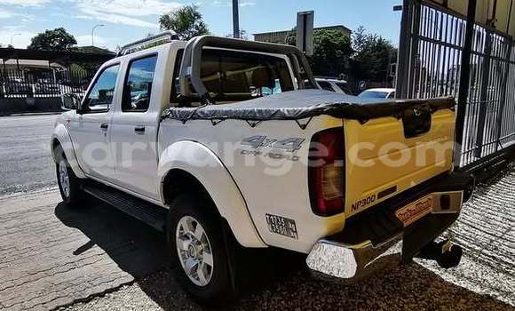 Acheter Occasion Voiture Nissan NP 300 Autre à Windhoek, Namibie Acheter Occasion Voiture Nissan NP 300 Autre à Windhoek, Namibie