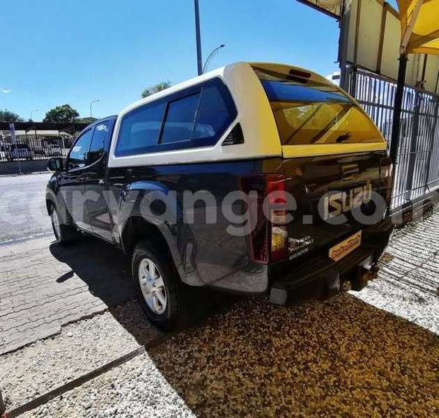 Big with watermark isuzu d max namibia windhoek 24870