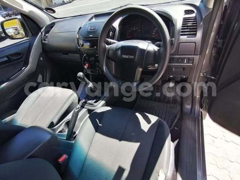 Big with watermark isuzu d max namibia windhoek 24870