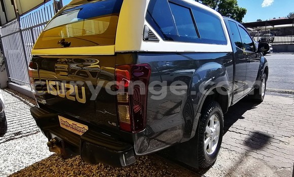 Acheter Occasion Voiture Isuzu D–MAX Autre à Windhoek, Namibie Acheter Occasion Voiture Isuzu D–MAX Autre à Windhoek, Namibie