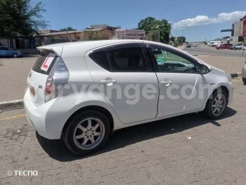 Big with watermark toyota corolla namibia windhoek 24882