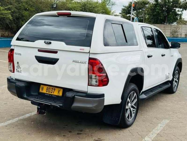 Big with watermark toyota grand hiace namibia windhoek 24911