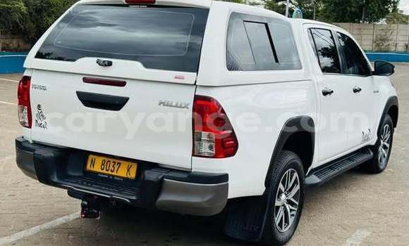 Buy Used Toyota Grand HiAce Other Car in Windhoek in Namibia Buy Used Toyota Grand HiAce Other Car in Windhoek in Namibia