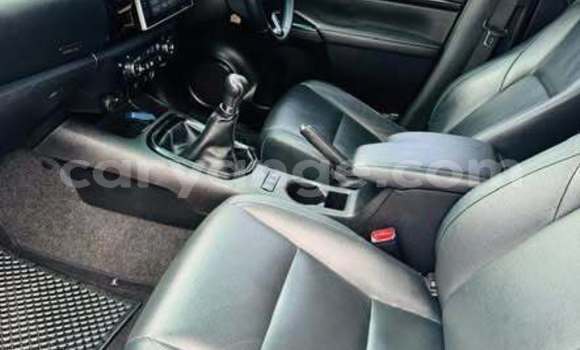 Buy Used Toyota Grand HiAce Other Car in Windhoek in Namibia Buy Used Toyota Grand HiAce Other Car in Windhoek in Namibia