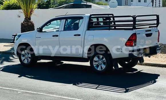 Buy Used Toyota Granvia Other Car in Windhoek in Namibia Buy Used Toyota Granvia Other Car in Windhoek in Namibia