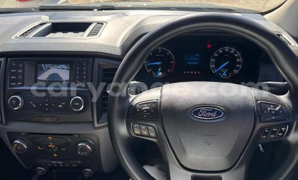 Buy Used Ford Everest Black Car in Windhoek in Namibia Buy Used Ford Everest Black Car in Windhoek in Namibia