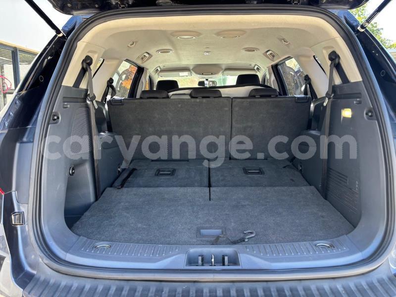 Big with watermark ford everest namibia windhoek 24924