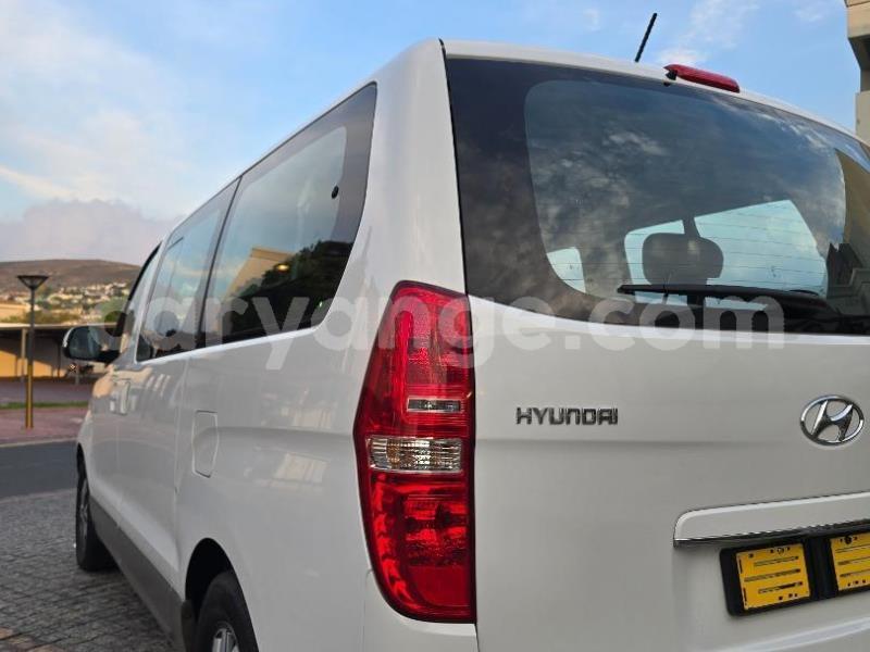 Big with watermark hyundai h1 caprivi katima mulilo 24940