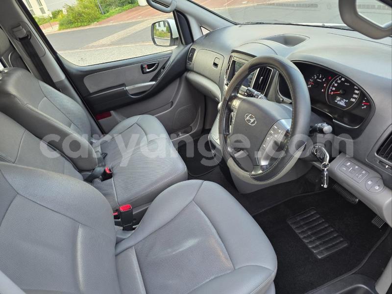 Big with watermark hyundai h1 caprivi katima mulilo 24940