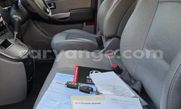 Buy Used Hyundai H1 White Car in Katima Mulilo in Caprivi Buy Used Hyundai H1 White Car in Katima Mulilo in Caprivi