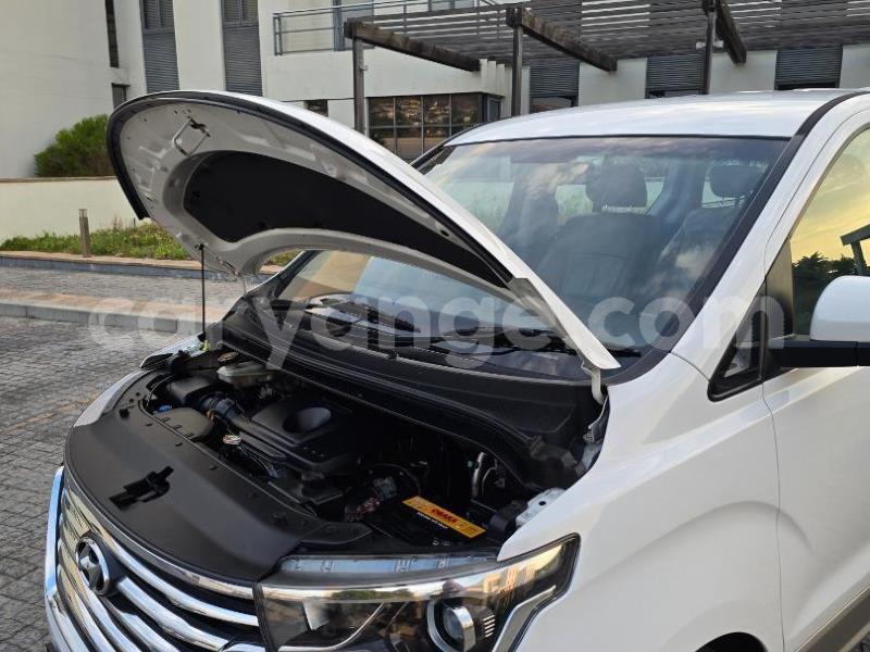 Big with watermark hyundai h1 caprivi katima mulilo 24940