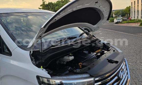 Buy Used Hyundai H1 White Car in Katima Mulilo in Caprivi Buy Used Hyundai H1 White Car in Katima Mulilo in Caprivi