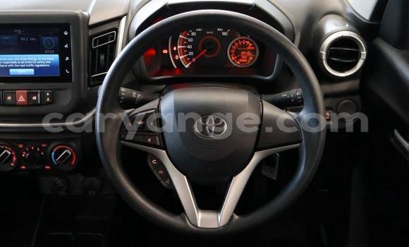 Buy Used Toyota Vitz White Car in Katima Mulilo in Caprivi Buy Used Toyota Vitz White Car in Katima Mulilo in Caprivi