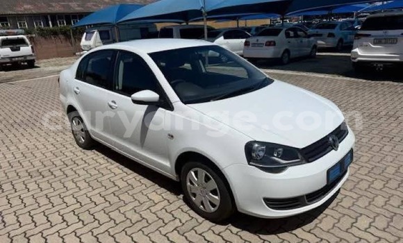 Buy Used Volkswagen Polo White Car in Gobabis in Omaheke Buy Used Volkswagen Polo White Car in Gobabis in Omaheke