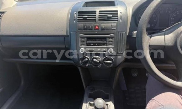 Buy Used Volkswagen Polo White Car in Gobabis in Omaheke Buy Used Volkswagen Polo White Car in Gobabis in Omaheke