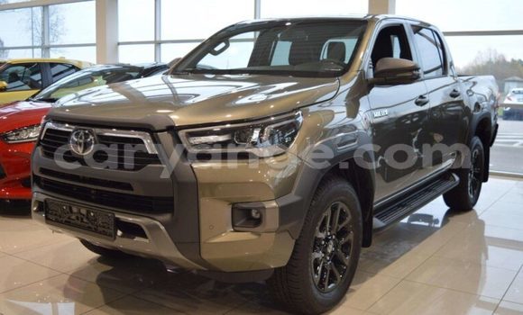 Buy Used Toyota Hilux Green Car in Walvis Bay in Namibia Buy Used Toyota Hilux Green Car in Walvis Bay in Namibia