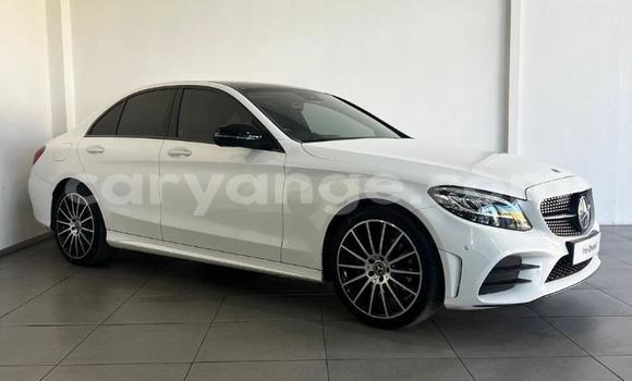 Buy Used Mercedes-Benz C–Class White Car in Gobabis in Omaheke Buy Used Mercedes-Benz C–Class White Car in Gobabis in Omaheke