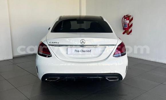 Buy Used Mercedes-Benz C–Class White Car in Gobabis in Omaheke Buy Used Mercedes-Benz C–Class White Car in Gobabis in Omaheke