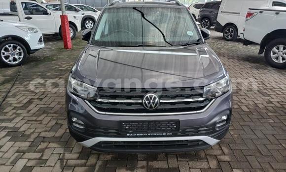 Buy Used Volkswagen T-Roc Black Car in Gobabis in Omaheke Buy Used Volkswagen T-Roc Black Car in Gobabis in Omaheke